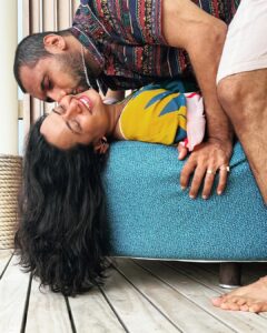 Punit Pathak Instagram - Nothing much just lots of Oxytocin, Dopamine , Serotonin and Endorphins when @punitjpathakofficial is around 🤍
.
.
.
.
.
.
#psenitak #happiness #love #fun