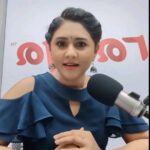 Punnagai Poo Gheetha Instagram - Unghelukku teriyumaa?