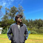 RJ Balaji Instagram – Read all your msgs after a longtime…
I see love, only love ..! ❤️ 
You guys trust me blindly and give so much love in all the work that I do, be it commentary, podcast, or films.. 
For so many years now… Blessed.! 🙏

Dai, பச்ச சட்ட… I Love you ❤️