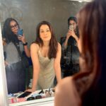 Raashi Khanna Instagram - A little bit of BTS 🤪 1. Who’s clicking who? 🤔 2/3. Asked my personal paps to click some pictures of me, felt cute. 🙃 4. Shared my beauty secret with the girls 🥶 5. The lift to set displays these amazing quotes everyday!