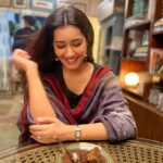 Raashi Khanna Instagram - When you love dessert but then the guilt hits you hard.! #dessertlover 🤪
