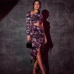 Raashi Khanna Instagram - About last night 💜💜 Outfit @nicholasthelabel Jewellery- @zohra_india Bag: @oceana_clutches Styled by- @sukritigrover Styling Team- @bitofbash @vanigupta.23 Photographer- @mohitvaru Makeup @makeupbyshefali.s Hair @zoequiny.hair
