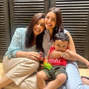 Raashi Khanna Instagram - So grateful for today.! And so happy to have finally met this bundle of joy Neil..! ♥️ 
@kajalaggarwalofficial ♥️