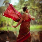 Rachana Narayanankutty Instagram – A glimpse of serenity☀️

Inframe : @rachananarayanankutty 

Captured by : @nithinnarayanan_ 

For more queries : 📞 8943066969

#dancersofinstagram #indianclassicalmusic #indianclassicaldancers #bharathanatyam #mohiniyattam #kuchupudi #instagram #instadailyphoto