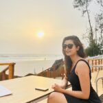 Rachel David Instagram - sun is setting while a star is rising // 🌟 . . . Get it? Goa