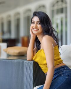 Rachel David Instagram - when your crush turns out to be funny // 🥲
.
.
#sihi #lovemocktail2