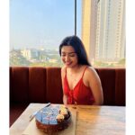 Rachel David Instagram - painting the town red // 💄