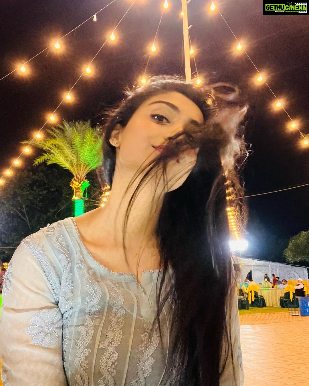 Rachel David Instagram - Drama is in the (h)air // . . .