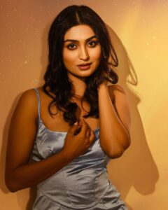 Rachel David Instagram - It’s freezing in Bangalore so thought I’d warm y’all up 🐻
.
.
.
Photographer @ritesh.biswas 
Hair & makeup @makeupby_prarthana