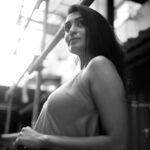 Rachel David Instagram - stages of eye contact // . . Photographer @syam__babu Stylist @joe_elize_joy Assisted by @sanliya_sabu Hair & make up @rizwan_themakeupboy