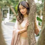 Rachel David Instagram - just playing hide & seek // 👀 . . . Jewellery: @amaera_jewels Outfit: @zuleiha_by_shehazeen Styling, Makeup: @shimmerme.co Photography: @nevinphilipphotography Venue: @farmhousesocial