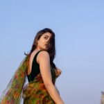 Rachel David Instagram - come walk with me on the beach // 🐥 . . . Photographer @kiransa Hair & makeup @makeupbywanshazia