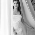 Rachel David Instagram - Who else is egg-cited for Easter?🥚 I couldn’t wait!! Happy Easter fam 🐣 . . . Photographer @kiransaphotography Hair & makeup @makeupbywanshazia