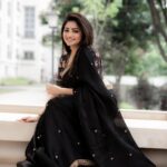 Rachita Ram Instagram – I’m living my best life!🫶🏻
.
.
.
Outfit @sithara_kudige 
Styling @varshini_janakiram 
Hair and Makeup @paramesh_hairstylist & @nageshmakeover09 
Captured by @vasukikarkone