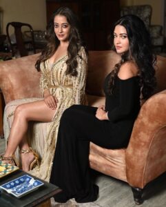Raima Sen Instagram - @t2telegraph @riyasendv @chakrabortysaionee ❤️