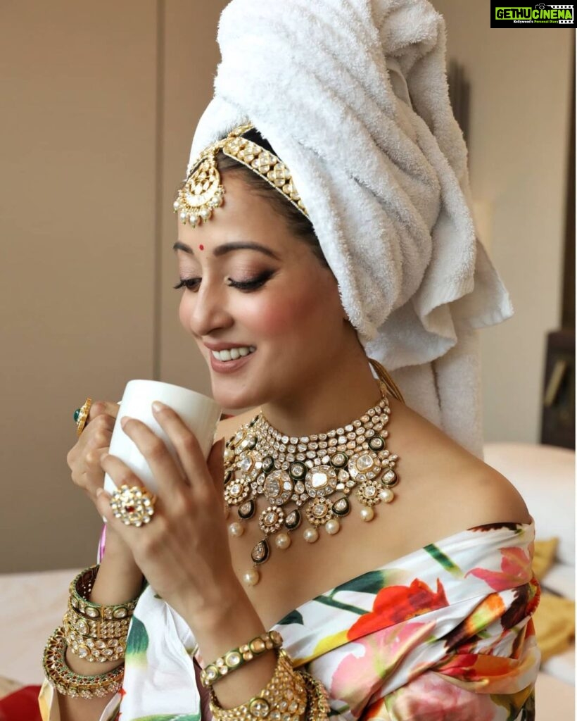 Raima Sen Instagram - #morning #🧡 JW Marriott Hotel Kolkata