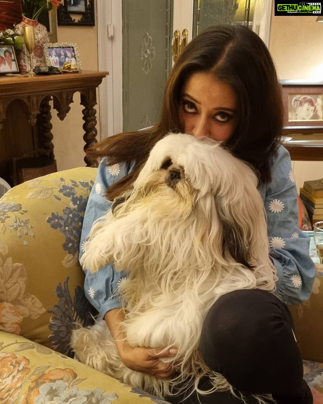 Raima Sen Instagram - #home with my #fav @dasho.2020 #❤