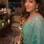 Raima Sen Instagram - Thank you @tv9_bangla for the editors choice award ❤️