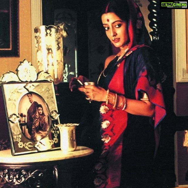 Raima Sen Instagram - ফিরে দেখা #ChokherBali ... #RabindraJayanti #RituparnoGhosh