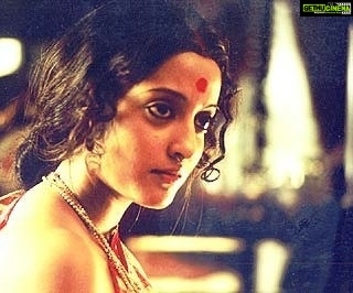 Raima Sen Instagram - ফিরে দেখা #ChokherBali ... #RabindraJayanti #RituparnoGhosh