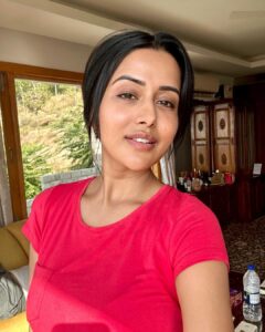 Raiza Wilson Instagram - Kashmir !! One of the best things to happen to me ! So much to learn so much to absorb. A beautiful life experience. 💯 would recommend 😍 #kshmir #beauty #wholesome