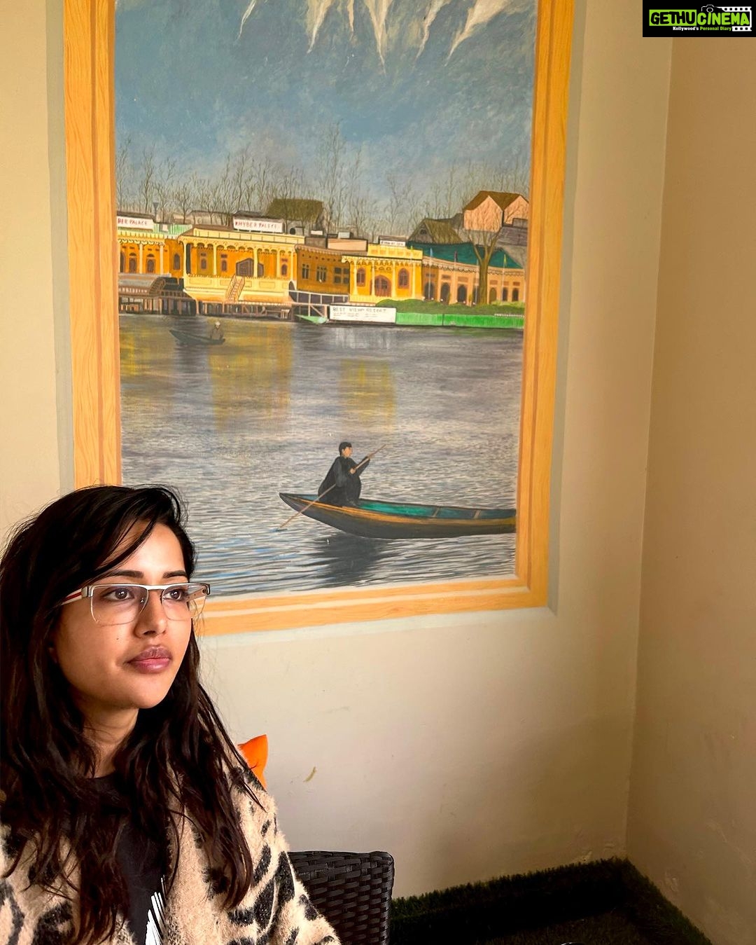 Raiza Wilson Instagram - Kashmir !! One of the best things to happen to me ! So much to learn so much to absorb. A beautiful life experience. 💯 would recommend 😍 #kshmir #beauty #wholesome