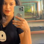 Rajeshwari Kharat Instagram – #reels #reelsinstagram #gym #workout #stayfit #stayfocused 😉