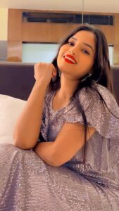 Rajeshwari Kharat Instagram - 🥰💖

#reels #instagood #reelsinstagram #reelitfeelit #smile #foryou #ootd #trending #trendingreels #punjabi #love #rajeshwarikharat #goodmorning #morning #positivevibes
