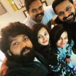Rakshit Shetty Instagram - Happy New Year Everyone 🤗 @rishabshettyfilms @pramodshettyk @isheetalshetty @pragathirishabshetty