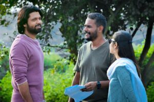 Rakshit Shetty Instagram - A happy wrap to the first half of #SSE. Hoping more - of the same, in the next half 😊

PC: @nithinaa_kb

@hemanthrao11 @rukmini_vasanth @charanraj27185 @paramvah_studios