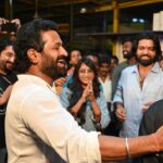 Rakshit Shetty Instagram – 164 ಅಪೂರ್ವ ದಿನಗಳ ಶೂಟಿಂಗ್​ಗೆ ಪೂರ್ಣ ವಿರಾಮ…
#777Charlie ಚಿತ್ರದ ಕುಂಬಳಕಾಯಿ ಕಾರ್ಯಕ್ರಮದ ಒಂದಷ್ಟು ಸಿಹಿ ಕ್ಷಣಗಳು ಇಲ್ಲಿದೆ ✨

Embracing the journey and bidding it a happy adieu. See you in the theatres on the 31st of December, 2021 😊
.
Photo Courtesy: @vageeshkanth
.
@kiranraj_k @rajbshetty @iamsangeethasringeri @bobbysimha @danishsait @nobinpaul @pratheek_darkbirdfilms @arvindskash @ullashydur @dk9pramod @paramvah_studios @prithvirajproductions @stonebenchfilms