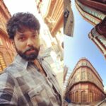 Rakshit Shetty Instagram – Love from the beautiful Merchant’s street of Bikaner, Rajasthan. #777Charlie #ShootModeOn #RideWithCharlie #RideForLove #LoveForRide