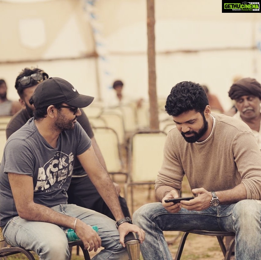 Rakshit Shetty Instagram - On the last day shoot of #ASN, we are already discussing #PunyaKoti... I don’t think I will ever make a film without this chap @karmchawla #PartnerInCrime
