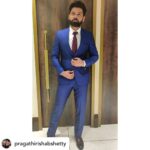 Rakshit Shetty Instagram – Styled by @pragathirishabshetty for ASN premier… Sorry Paggu. Couldn’t get you pics from the show day 🙈