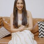 Rakul Preet Singh Instagram – Happy surprises from both bhai and @asianpaints! This Diwali I’m celebrating all my moods with #MeraWalaMood.

Log on to www.asianpaints.com/merawalamood and scan your face to see what the colour of your mood says. 

Share the results and stand a chance to win exciting prizes. Contest details on the @asianpaints handle! 

#AsianPaints #MeraWalaMood #HappyDiwali #Diwali2023 #FestiveVibes #Collab #siblinggoals