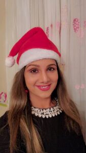 Rambha Instagram - Merry Christmas and Happy Newyear 😊 #christmas #celebration #newyear #happy