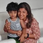 Rambha Instagram - Happy Navratri to One n all 🥰 @thirdeye.prakaash- lovely pics.#celebration #celebrity #navratri #dasera #durga #durgapooja #friends