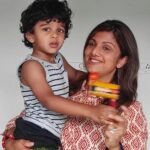 Rambha Instagram - Happy Navratri to One n all 🥰 @thirdeye.prakaash- lovely pics.#celebration #celebrity #navratri #dasera #durga #durgapooja #friends