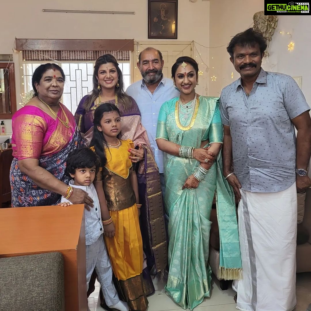 Rambha Instagram - it's lovely 😍 catching up with you pritama. 💕 #celebration #pooja #varalakshmivratham #friends #family