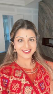 Rambha Instagram - Happy Navarathinam to all 🙏🙏🙏🙏#festival #navratri #durgapuja #celebration #celebrity #familylife #women #function#happy