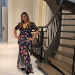 Rambha Instagram - When your mom is around to click pics for you 😘🥰😍#mom #amma #picoftheday #picoftheday#beauty #party #function