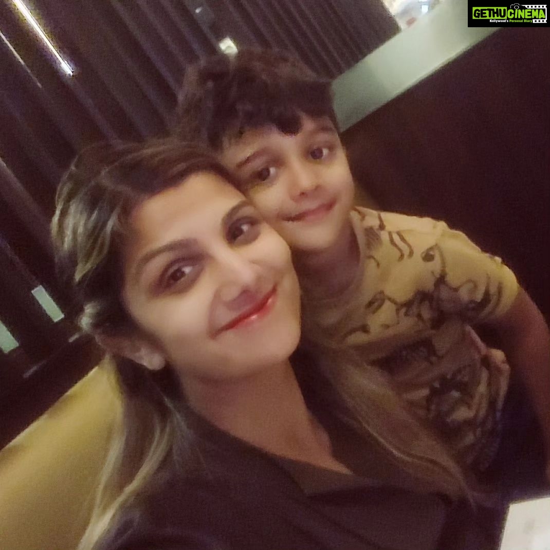 Rambha Instagram - Family dinner ❤️#family #familytime #kids #outing #love #bonding #celebrity