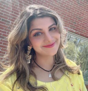 Rambha Instagram - ❤️ Ellarukum Yanoda Iniya Puthandu Naal Vazhthukaal 🤗🙏❤️#festival #celebrity #celebration #family #reels #housewife #women #celebstyle #fans #media #press
