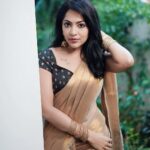Ramya Subramanian Instagram - Golu done well ✨ 💄- @najilasyed_mua 💇🏻‍♀️- @sowmiyahairnmakeup Saree drape - @drapineered_by_g Saree - @thariibyshrutika 📸- @anirudh.sriknth