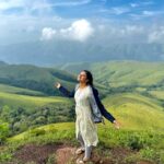 Ranjani Raghavan Instagram - ನನ್ನ ಹಾಡಿನ ಶೃತಿ ನೀನೇ ಅಲ್ಲವೇ.. ಒಲವೇ💚 #shootlocation Kyatanmakki Hills