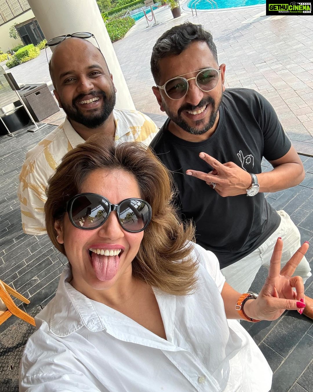 Ranjini Haridas Instagram - Catching up with the Berlin Babu @samuelmathew_k and Mumbai ka Munda @neerajrajanshoba after ages in pyaara pyaara Cochin town. 2 hours of paradooshanam parachil over lunch was extremely fulfilling might I add !!!πππ #thegoodolddays #cochindiaries #BerlinMumbaiCochin #lunchmeetup #gossippals #catchingup #friends #π¬