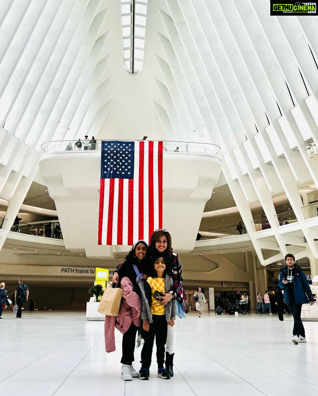 Ranjini Haridas Instagram - When your friend’s kids turn tour guides for the day you know you are going to have the best time ever !!! PS: thank you Daddy Joel or should I be saying Father Joel for being our camera guy !!!😬❤️ @rhinoqt79 we missed you mama ..not !!!😂🫢😬😘 #bellaandmarc #nycthings #traveldiaries #mylilmunchkins #outandabout #allinaday Manhattan, New York