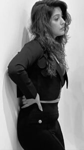 Ranjini Jose Instagram - #idontknowwhatyouheardaboutme ❤️🖤

#rj