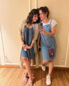 Ranjini Jose Instagram - Back again !!!!

@ranjini_h 

#sisterhood #ranj #fortcochin #biennale