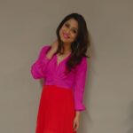 Ranjini Jose Instagram - And thus started this season’s Christmas gigs …. With a bang 💥 Thanks to KANJ (Kerala Association of New Jersey), for being such a kick-ass audience, and for literally backing me up with the merriment that was much needed this festive season ❤️ Nothing as good as when work goes outstandingly well. Blessed 😇🥰😌 #usdiaries #christmas #season #giglife #musician #blessed #newjersey #usa #wintergigs #rj #rjtheband #keepthefaith Carteret, New Jersey